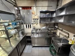 Tampines Street 11 (D18), Retail #636126191